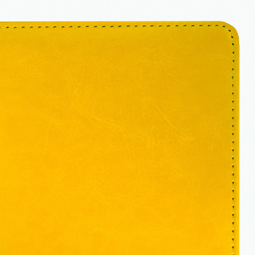 Ежедневник недатированный BRAUBERG, А5, 138х213 мм, под кожу, 160 л., желтый фото 2