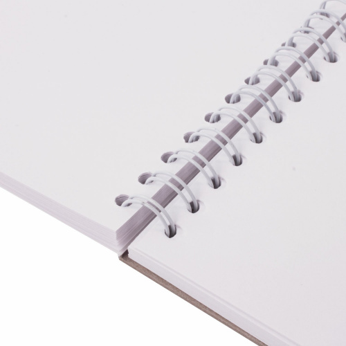 Скетчбук BRAUBERG, белая бумага 100г/м2, 190х190мм, 60л, гребень, жёсткая подложка фото 4
