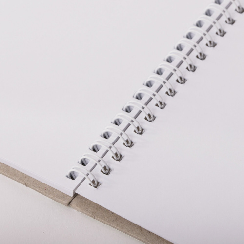 Скетчбук BRAUBERG ART CLASSIC, белая бумага 180 г/м2, 142х212 мм, 20 л., гребень, твердая обложка фото 7