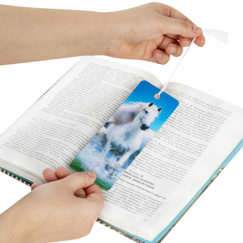 Закладка для книг BRAUBERG "Белый конь", объемная, с декоративным шнурком-завязкой фото 3
