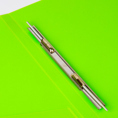 Папка с металлич скоросшивателем и внутренним карманом BRAUBERG "Neon", 16 мм, до 100 л, зеленая фото 5