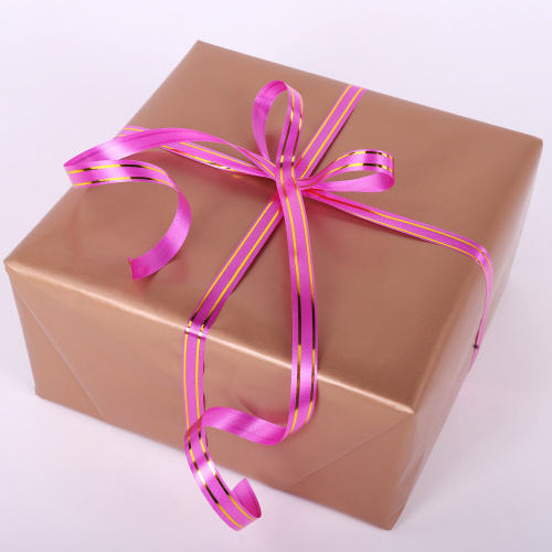 Лента упаковочная декоративная для подарков ЗОЛОТАЯ СКАЗКА, золотые полосы, 12 мм х 45 м, розовая фото 5