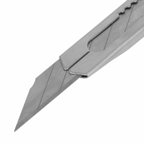 Нож канцелярский BRAUBERG, 9 мм, металлический, лезвие 30°, автофиксатор, подвес фото 5